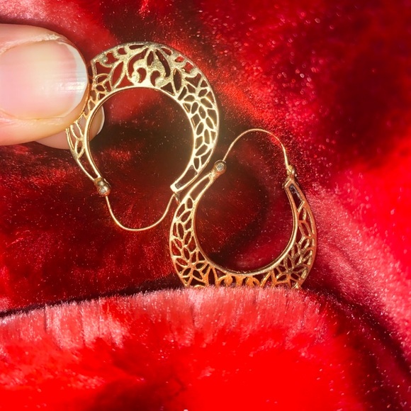 M14K REAL GOLD HANDMADE DIME SIZE CUBAN HOOP EARRINGS - Picture 2 of 13